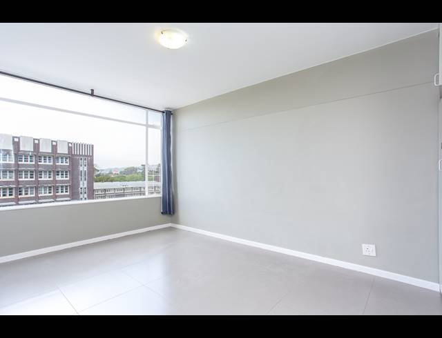 2 BEDROOM APARTMENT RENTED IN WYNBERG UPPER